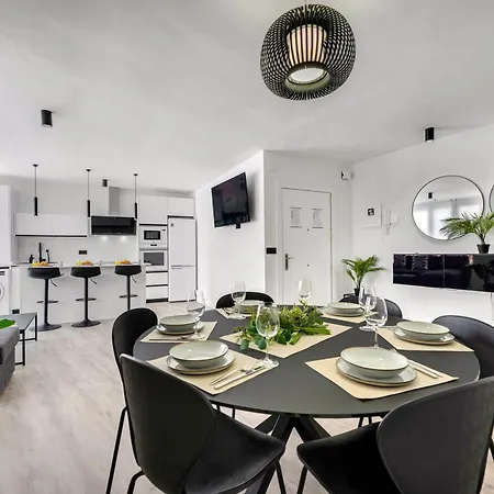 Flores Luxury Apartment Malaga