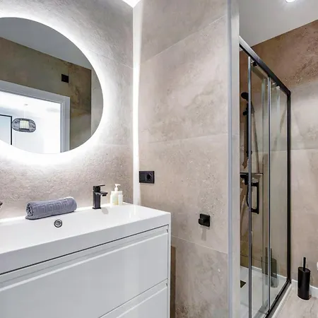 Flores Luxury * Malaga