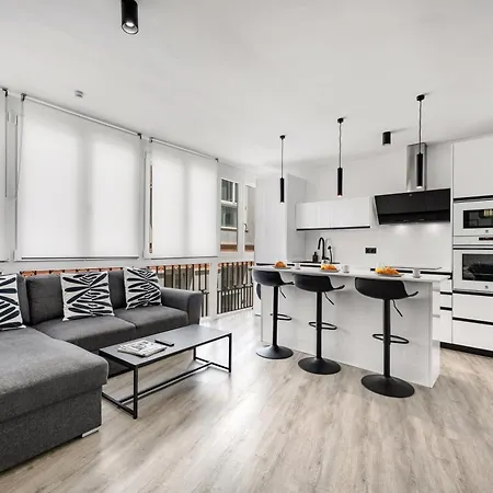 Flores Luxury Apartment *